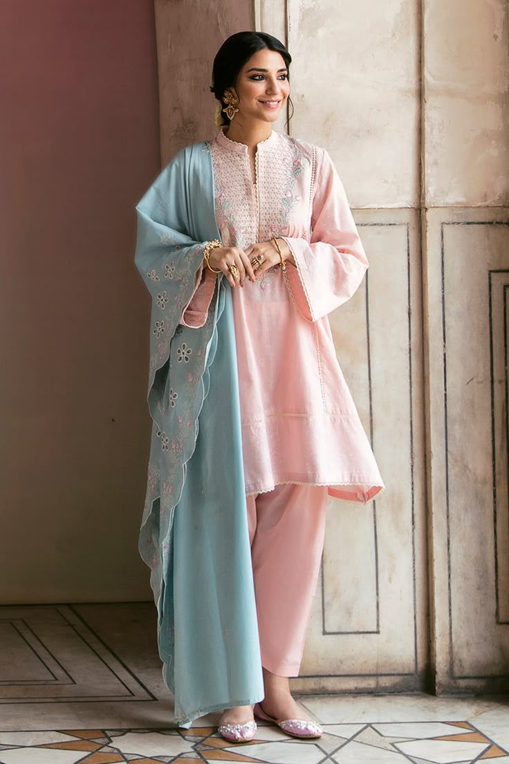 Women's Lawn Suit